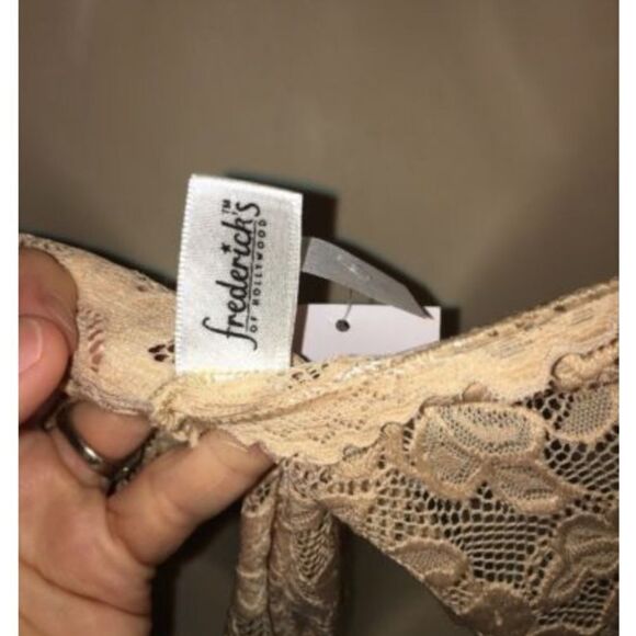 Frederick's of Hollywood Small Boyshort Cheeky NWT - Picture 4 of 5